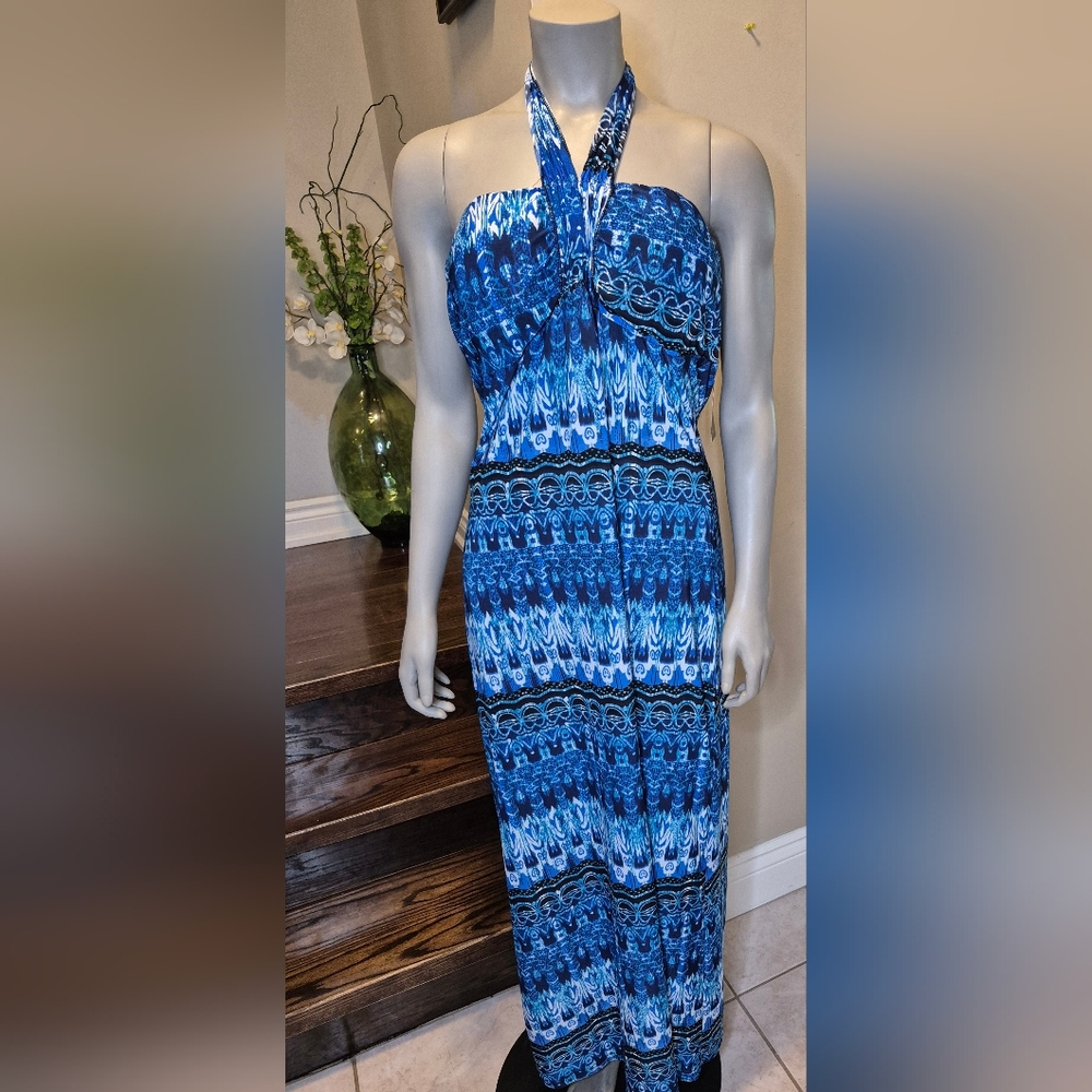 Elegant Blue Patterned Maxi Skirt by Mlle Gabrielle. - Picture 10 of 16